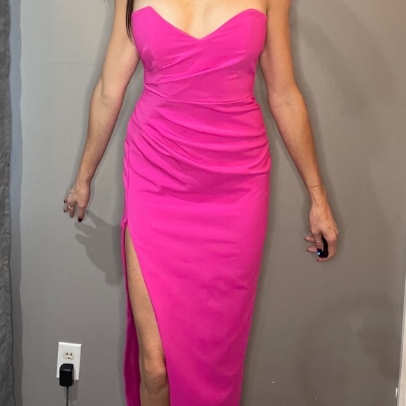 HOT PINK SEXY DRESS - Boutique Store in Vancouver - Picture 3 of 6